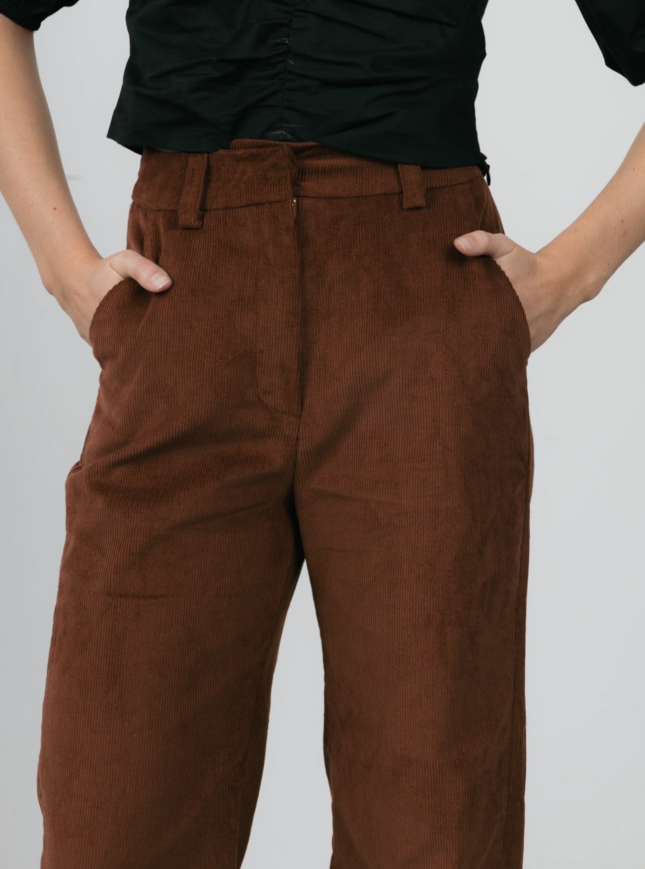Pantalón TRIBECA pana